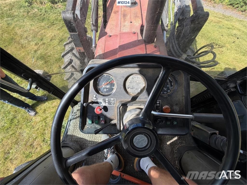 CASE International 685 XL Traktoren
