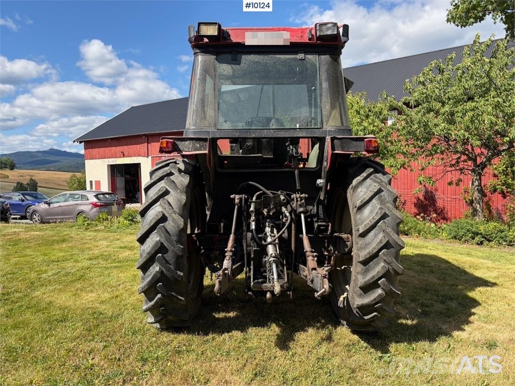 CASE International 685 XL Traktoren