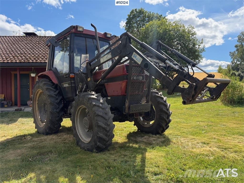 CASE International 685 XL Traktoren