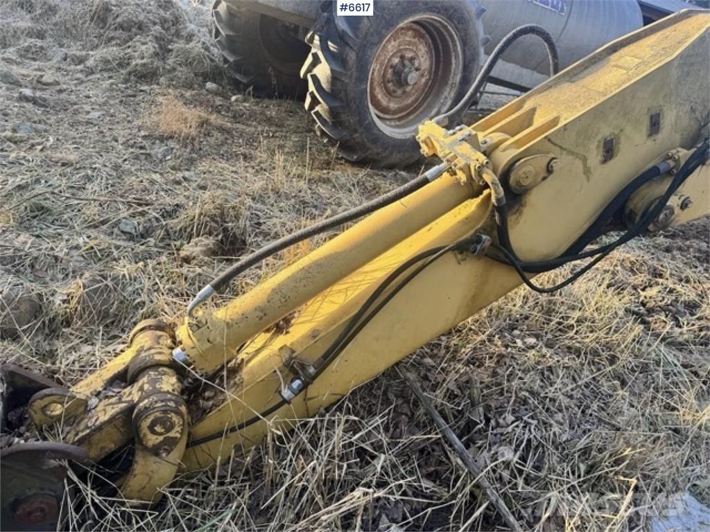 CAT 211BLC Bageri guseničari