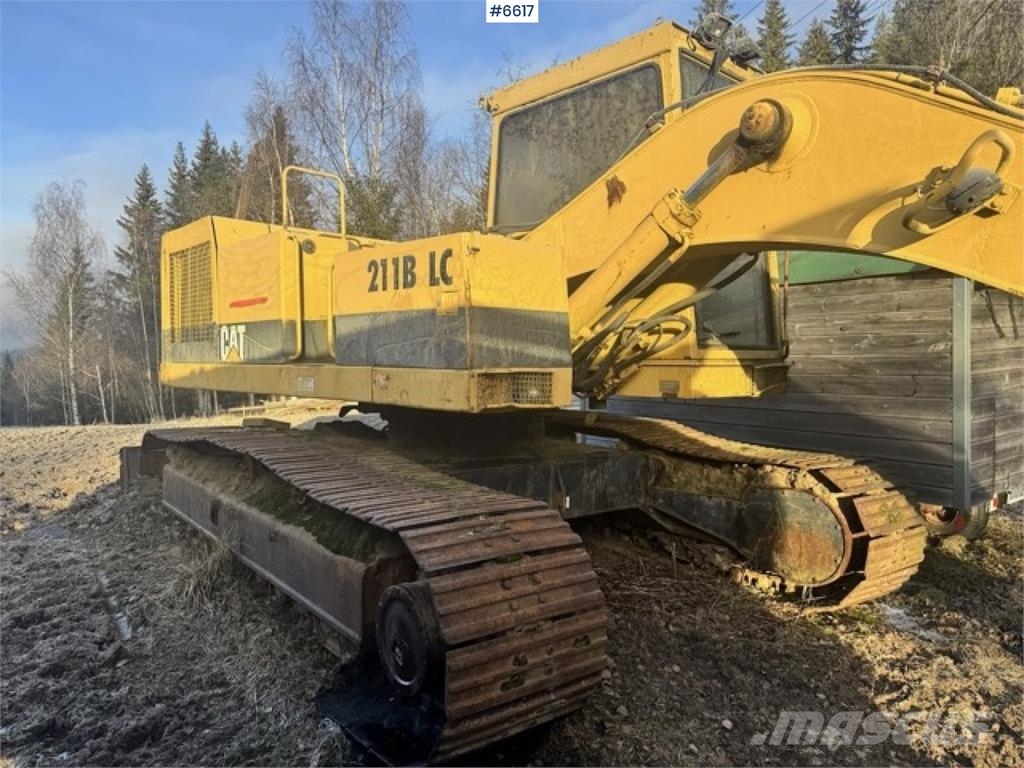 CAT 211BLC Bageri guseničari