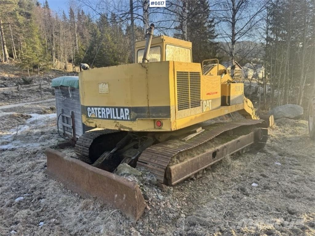 CAT 211BLC Bageri guseničari