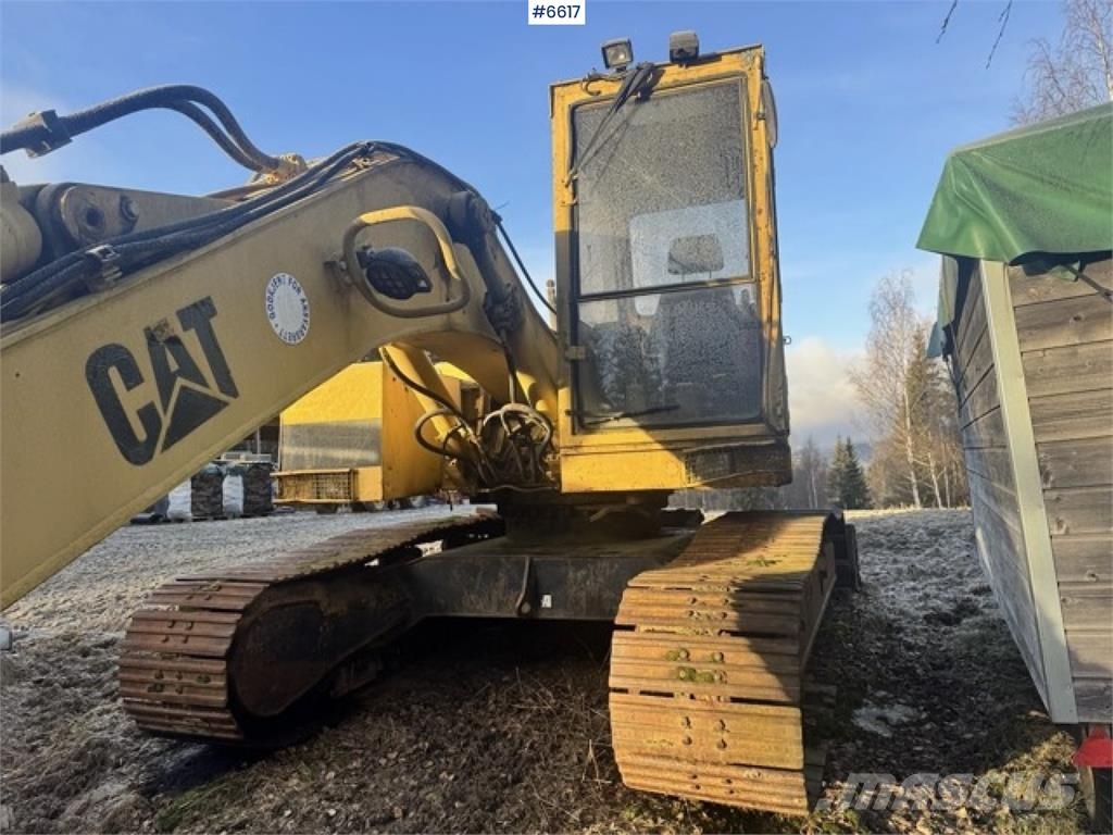 CAT 211BLC Bageri guseničari