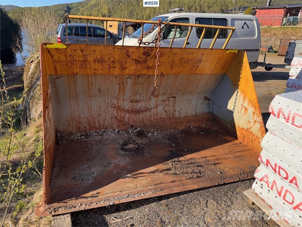 CAT 930 Otras máquinas y aperos de labranza
