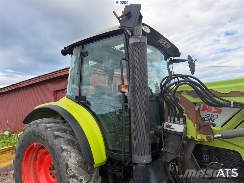 CLAAS Arion 410 4x4 الجرارات