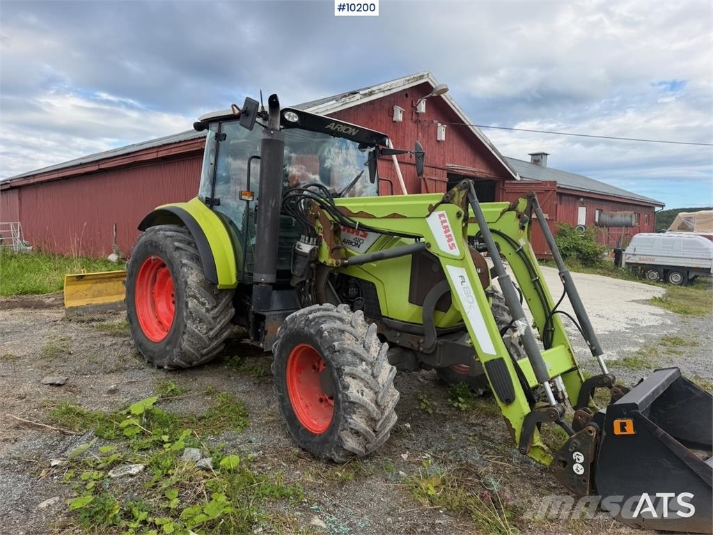 CLAAS Arion 410 4x4 الجرارات