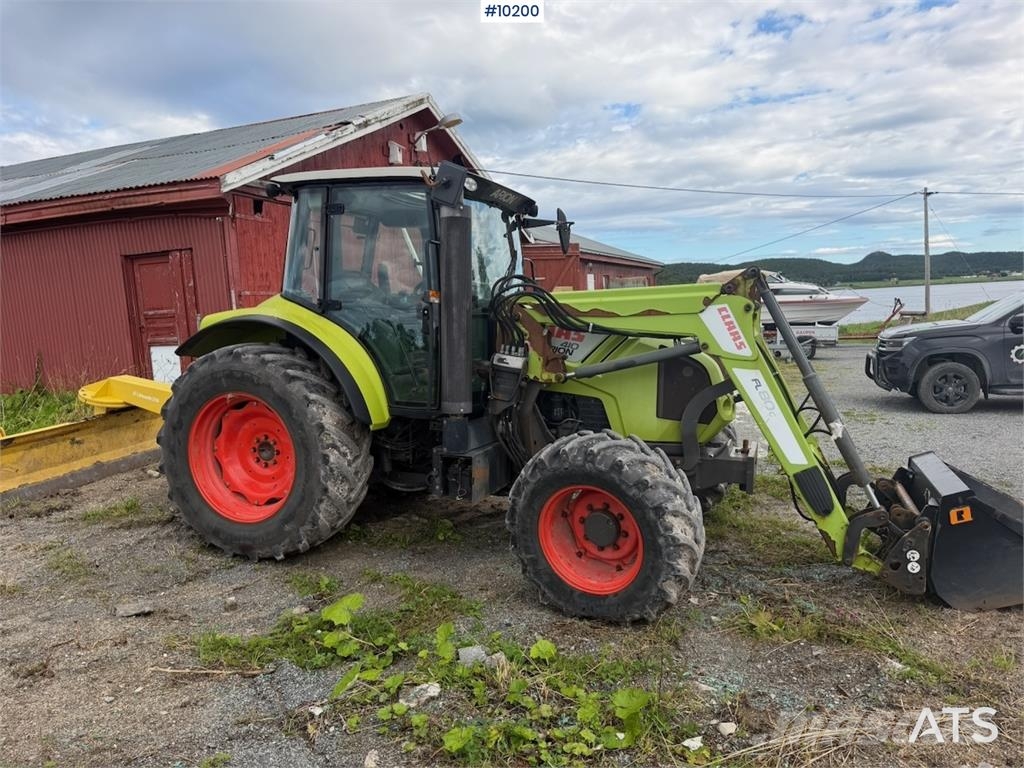 CLAAS Arion 410 4x4 الجرارات