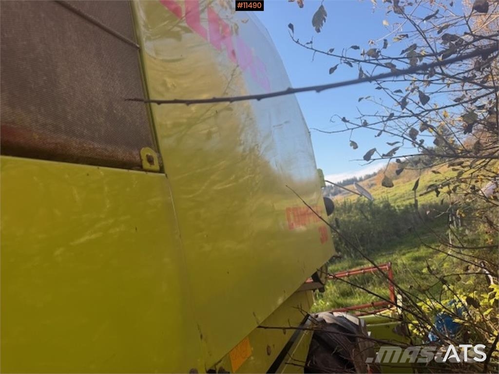 CLAAS Compact Kombajni