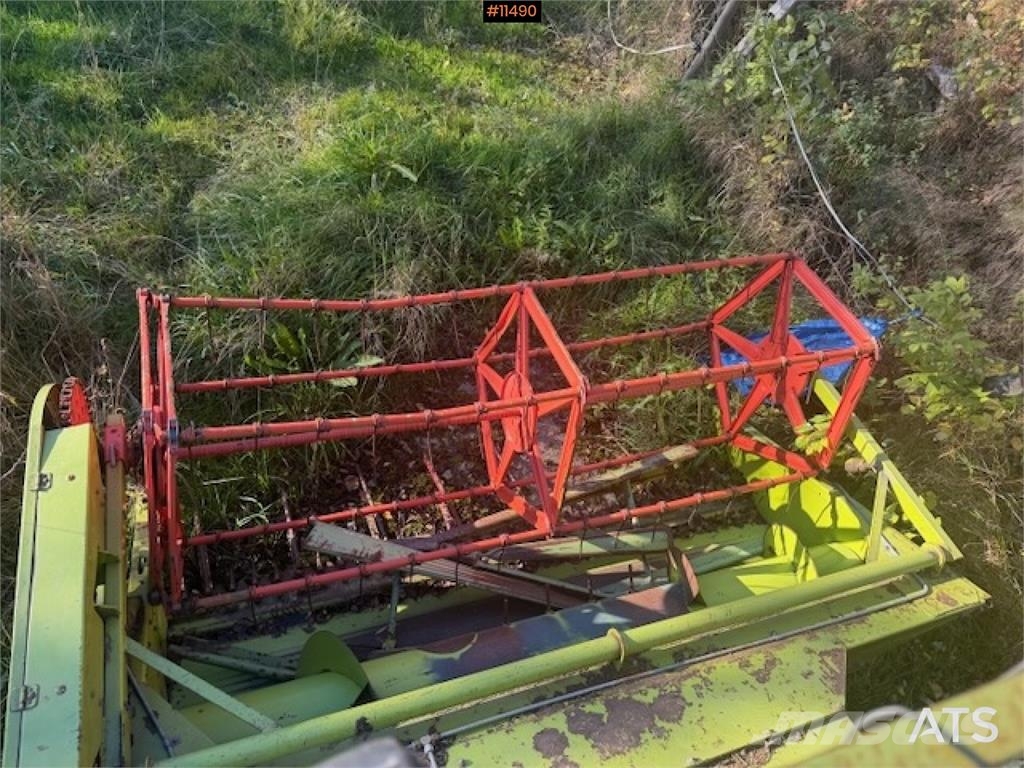 CLAAS Compact Kombajni