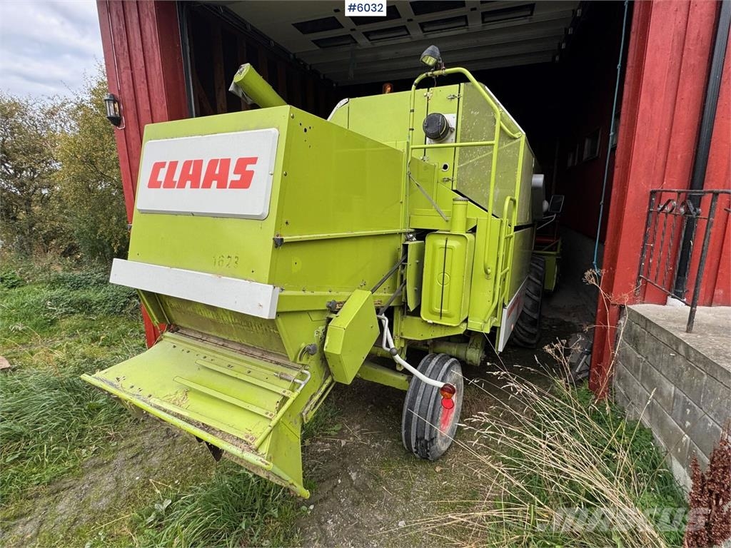 CLAAS Dominator 48 Зернозбиральні комбайни