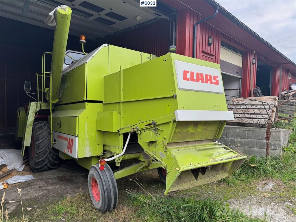 CLAAS Dominator 48 Зернозбиральні комбайни