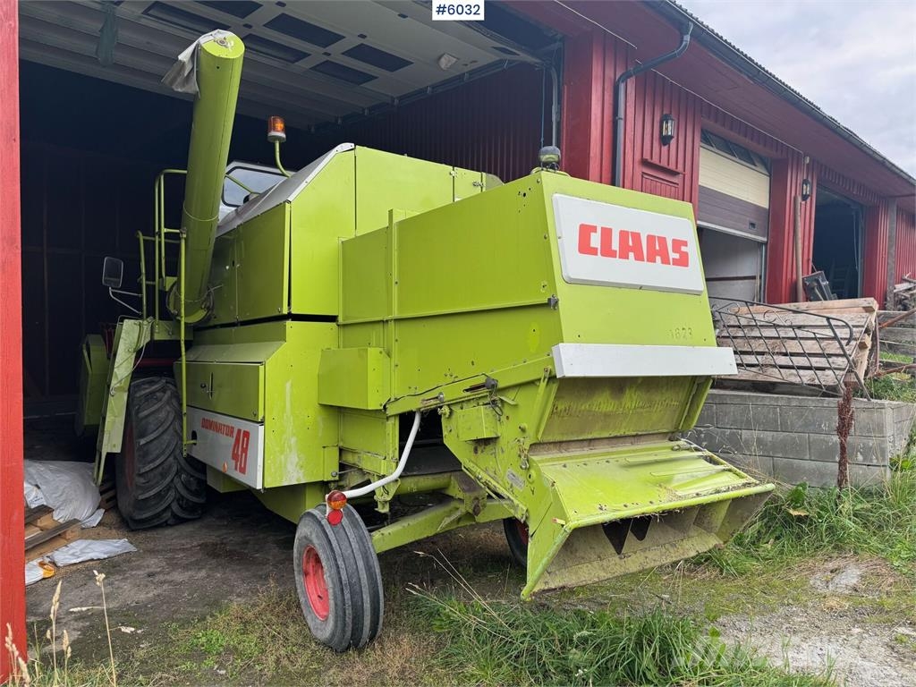 CLAAS Dominator 48 Зернозбиральні комбайни