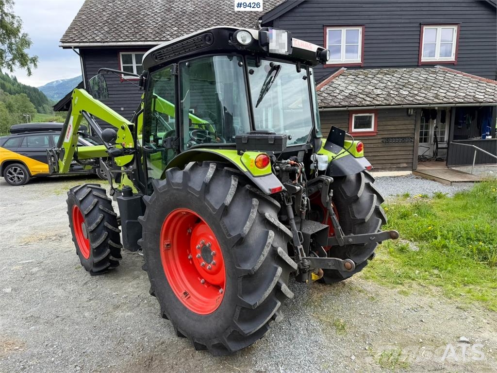 CLAAS Elios 210 트랙터