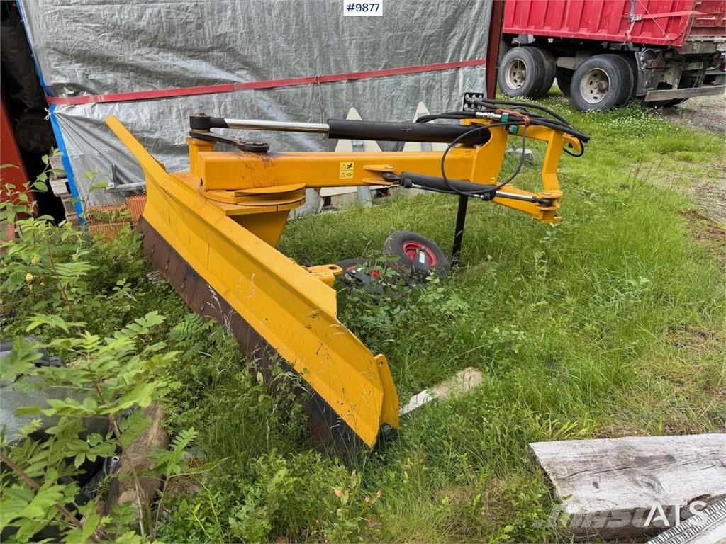 Dalen 2120 Sneskovle og -plove