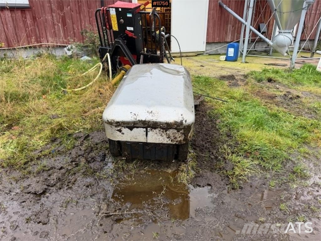 Delaval Skraperobot Autres équipements pour tracteur