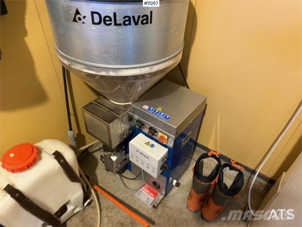 Delaval Tapo-EZ1-21-M/230 drikkeautomat Sonstiges Traktorzubehör