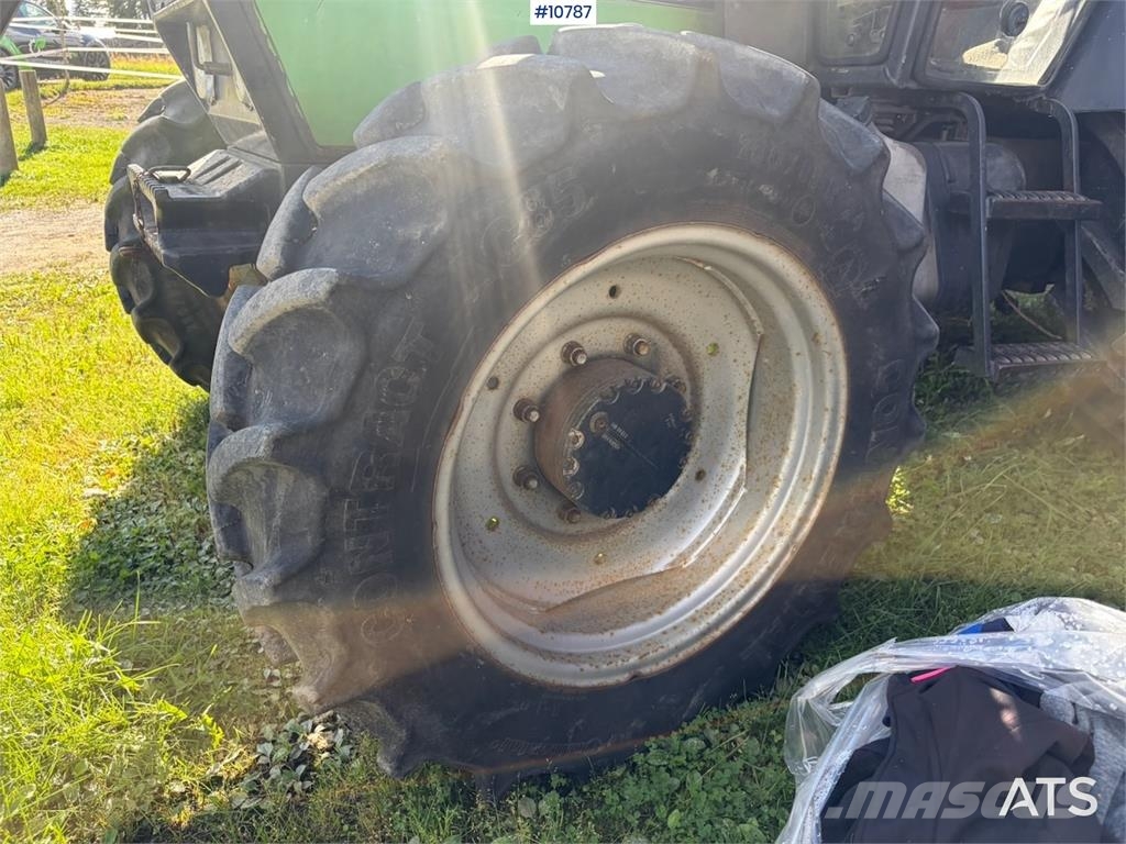 Deutz DX 3.30 Traktorji