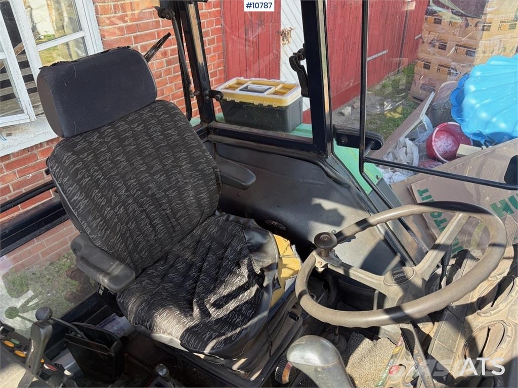 Deutz DX 3.30 Traktorji