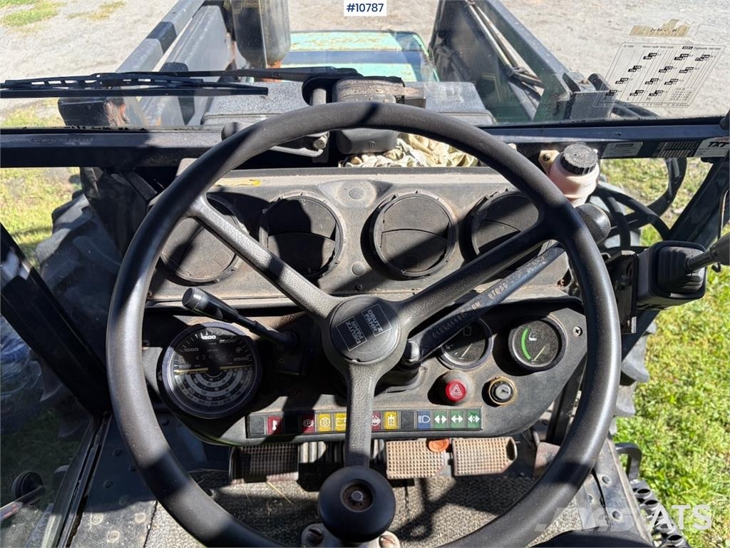 Deutz DX 3.30 Traktorji