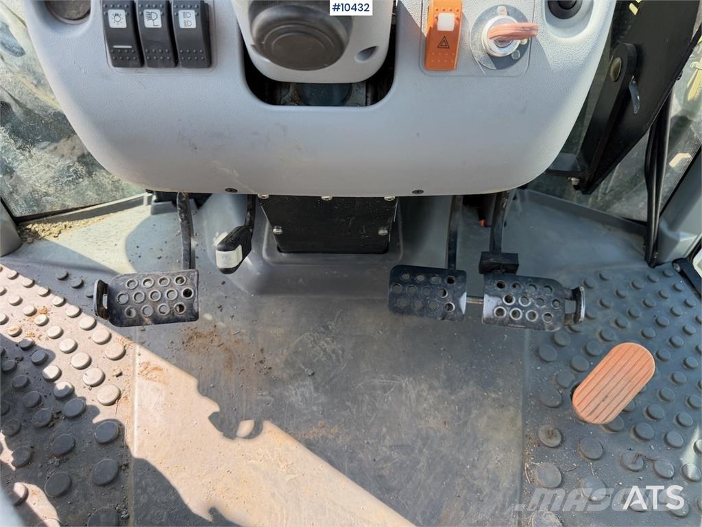 Deutz Fahr Agrofarm 420 الجرارات