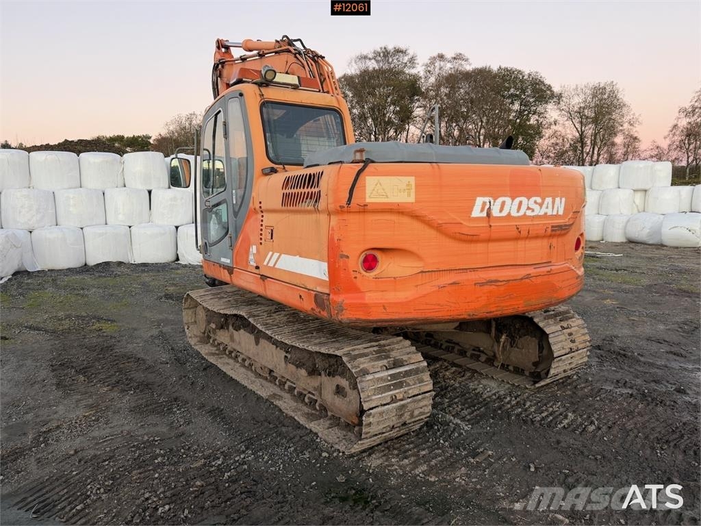 Doosan DX 140 Raupenbagger