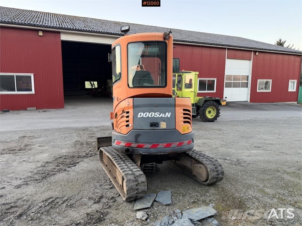 Doosan EXCA DX 35 Raupenbagger