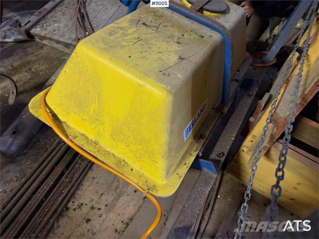 Erland Åkersprøyte Trailed sprayers