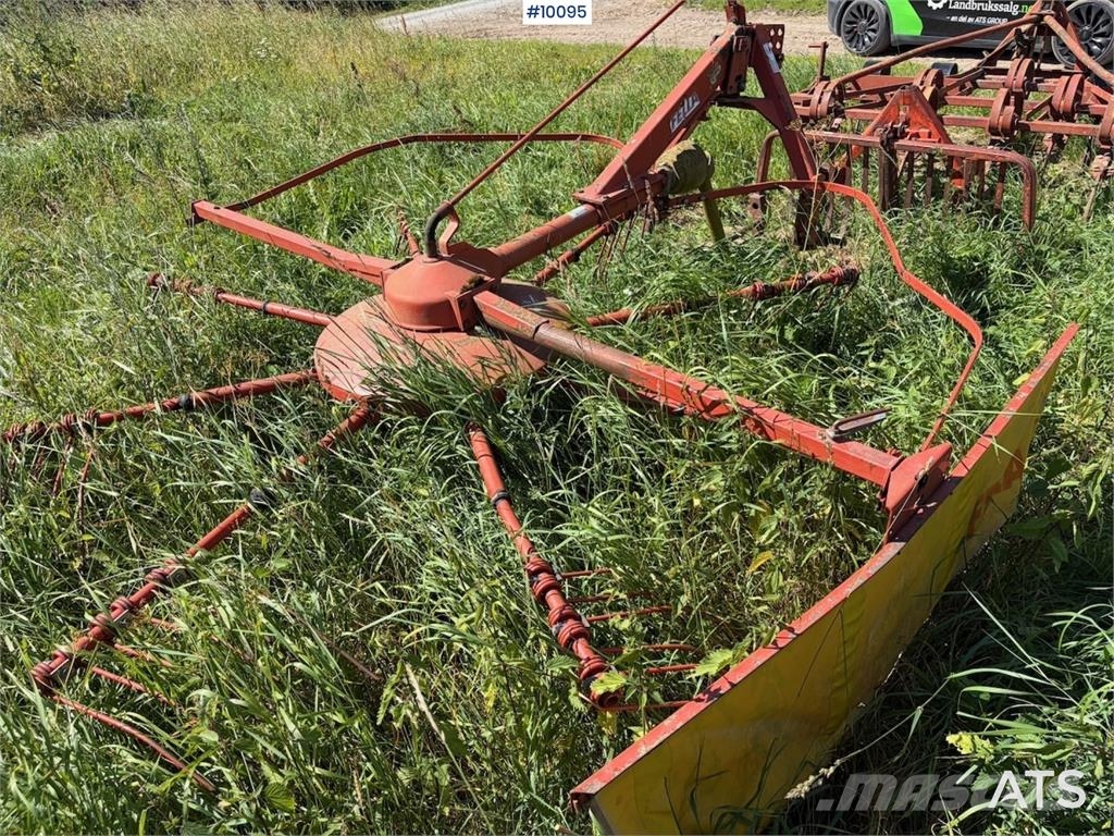 Fella TS 320 DN Altri macchinari per raccolta