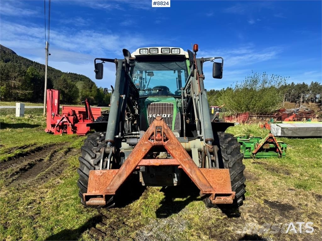 Fendt 412 Vario Трактори