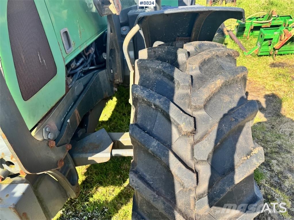 Fendt 412 Vario Трактори