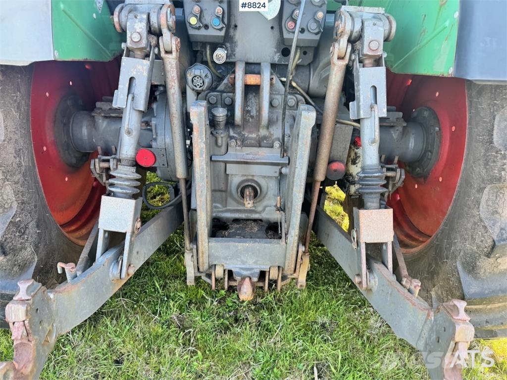 Fendt 412 Vario Трактори