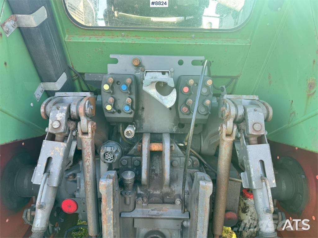 Fendt 412 Vario Трактори
