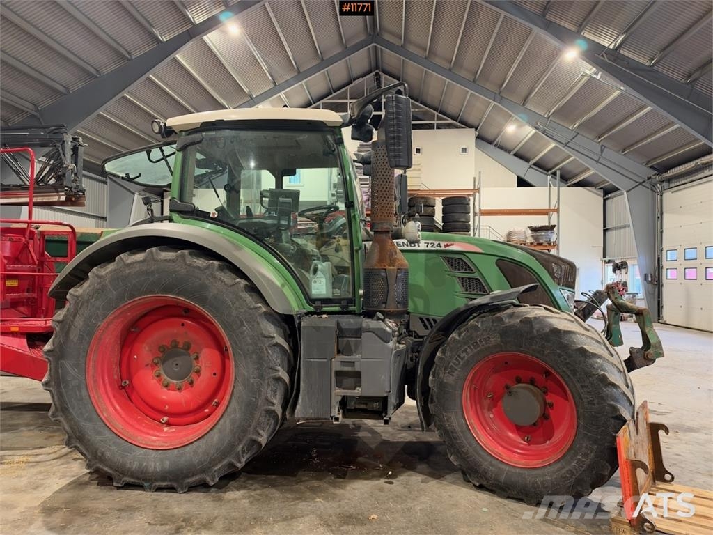 Fendt 724 Vario Traktorer
