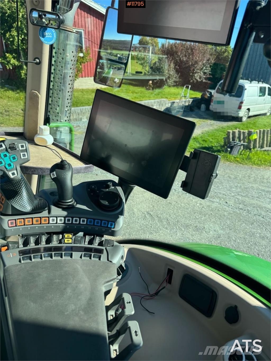 Fendt 724 Vario الجرارات