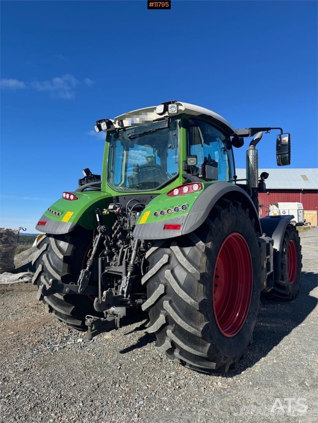 Fendt 724 Vario الجرارات