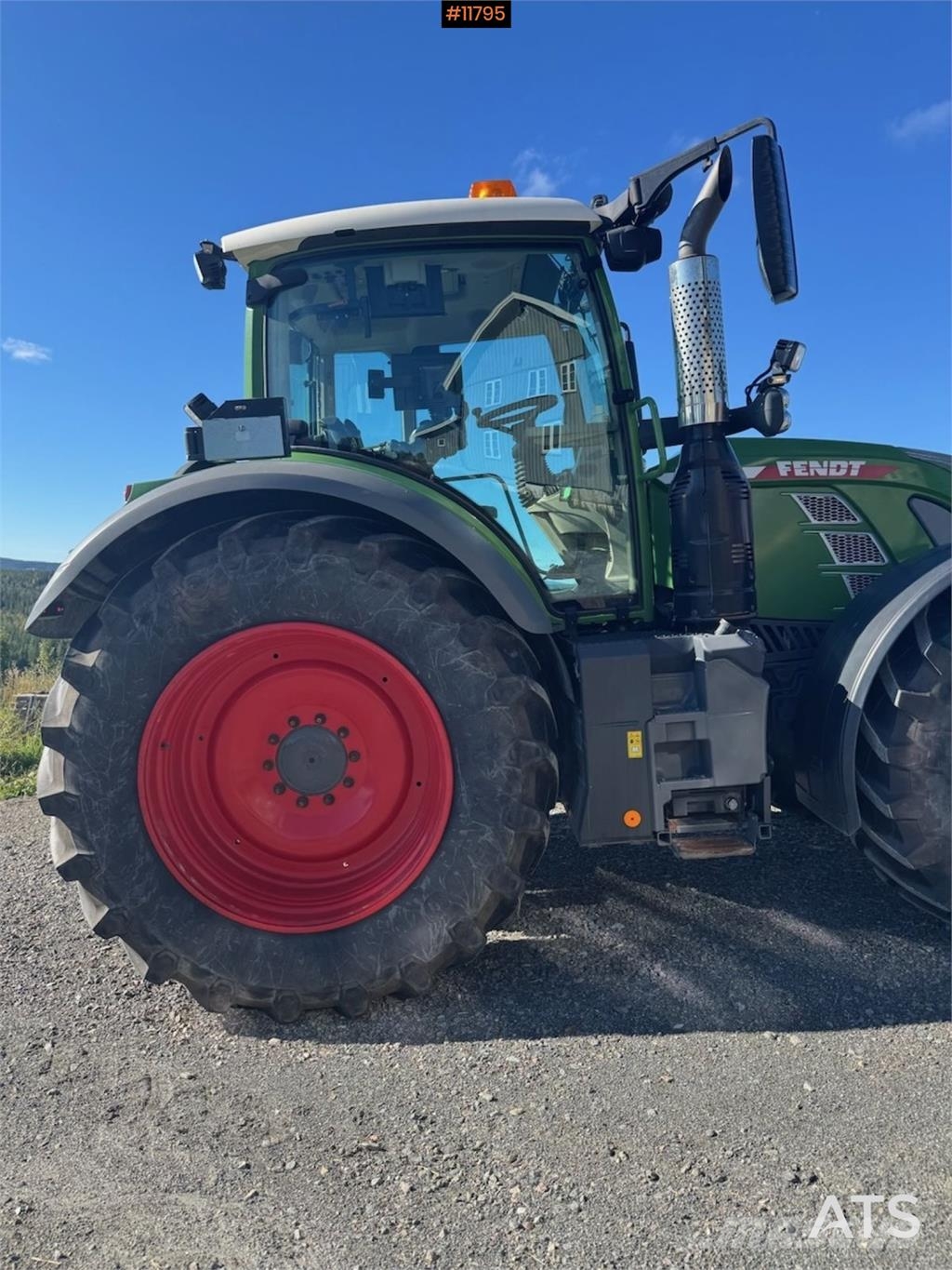 Fendt 724 Vario الجرارات