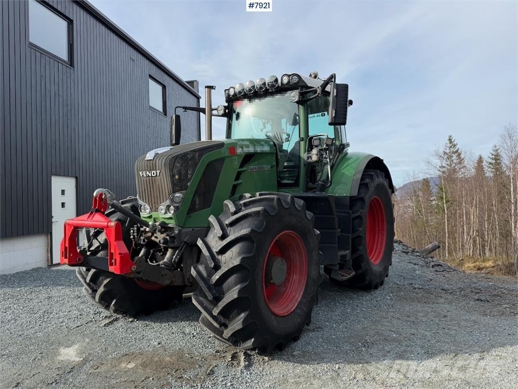 Fendt 824 Vario Tractoren