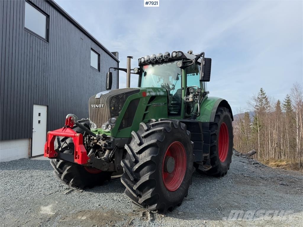 Fendt 824 Vario Tractoren