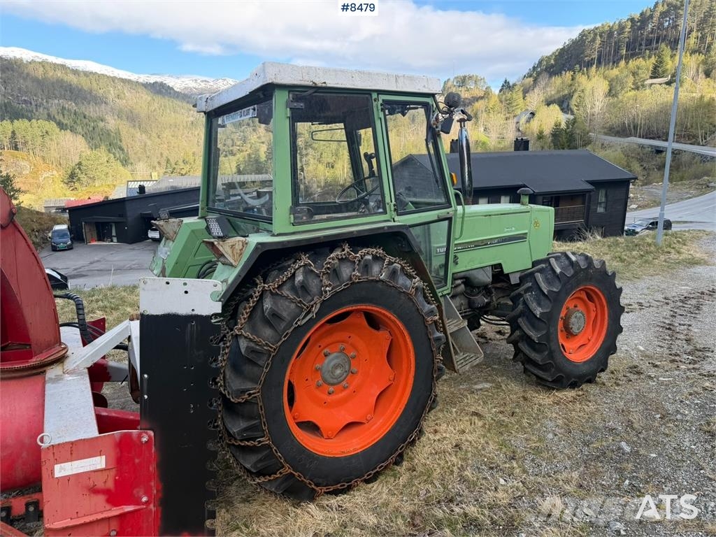 Fendt Farmer 306LS الجرارات