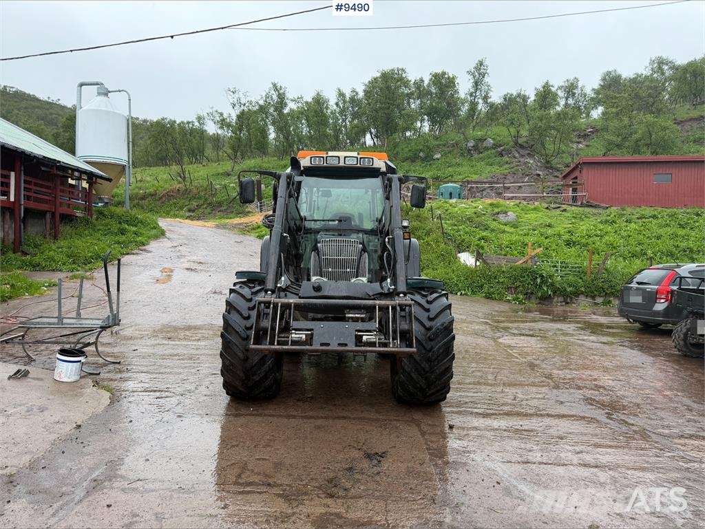 Fendt Farmer 412 Vario الجرارات
