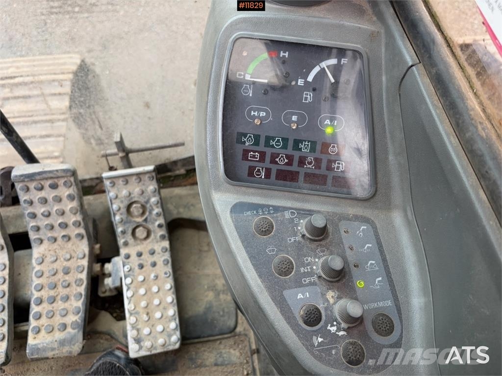 Fiat-Hitachi EX215 LC Beltegraver