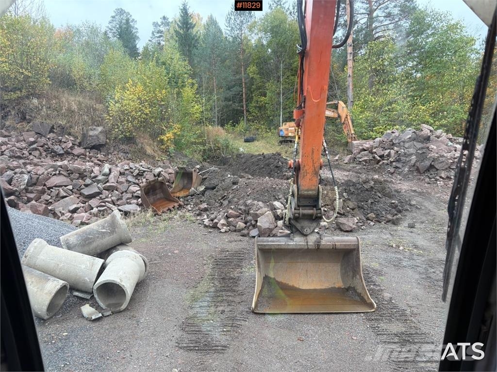 Fiat-Hitachi EX215 LC Beltegraver