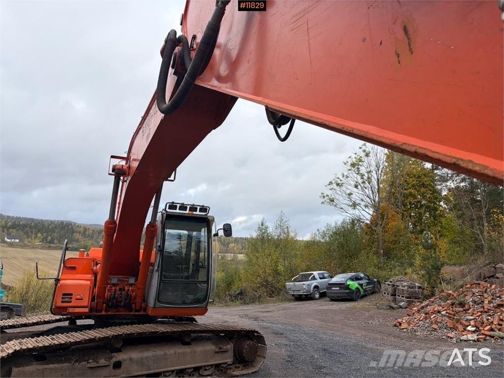 Fiat-Hitachi EX215 LC Beltegraver