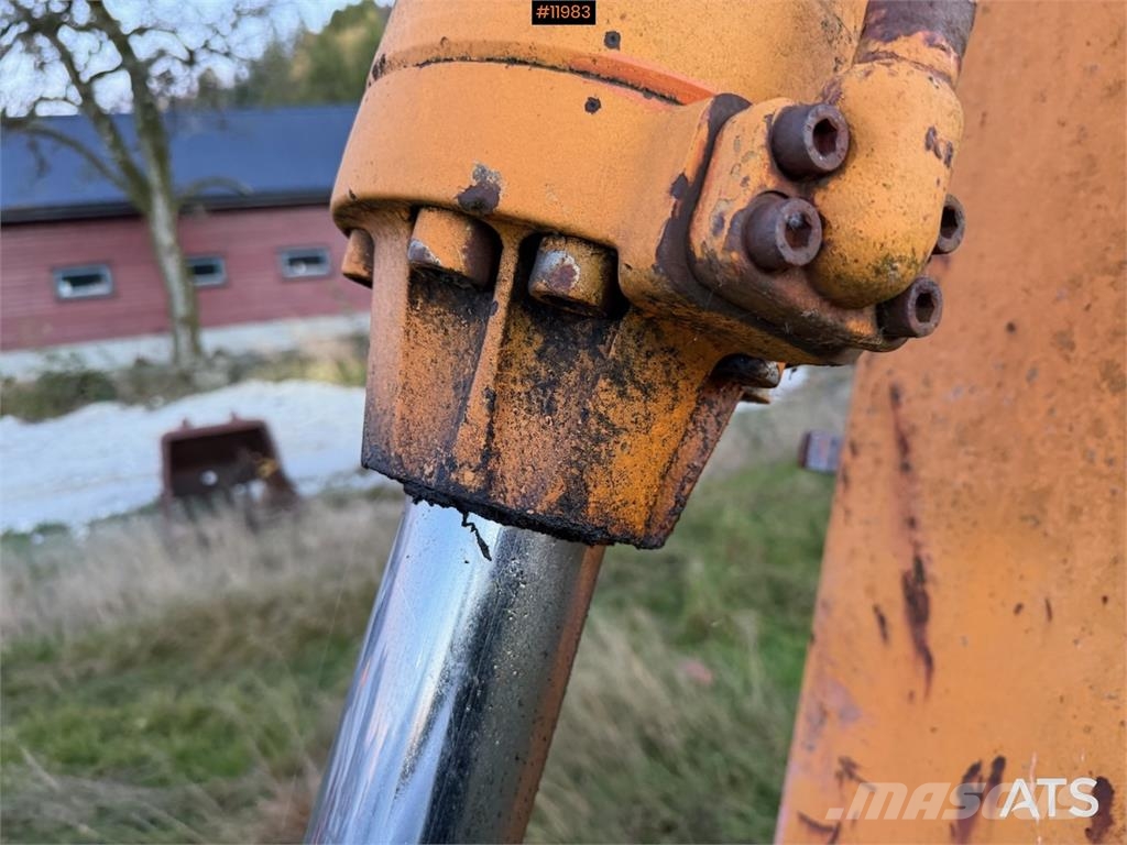 Fiat-Hitachi FH 150 LC 3 Kāpurķēžu ekskavatori