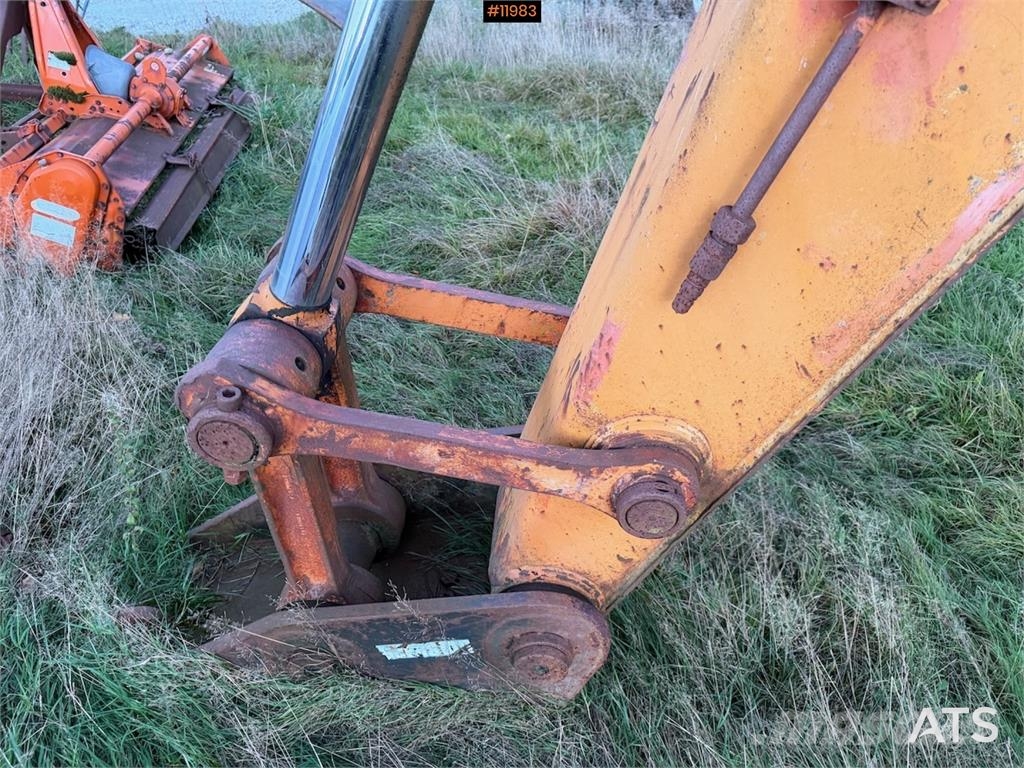 Fiat-Hitachi FH 150 LC 3 Kāpurķēžu ekskavatori