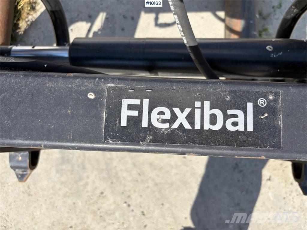Flexibal rundballegaffel معدات أخرى للحصاد