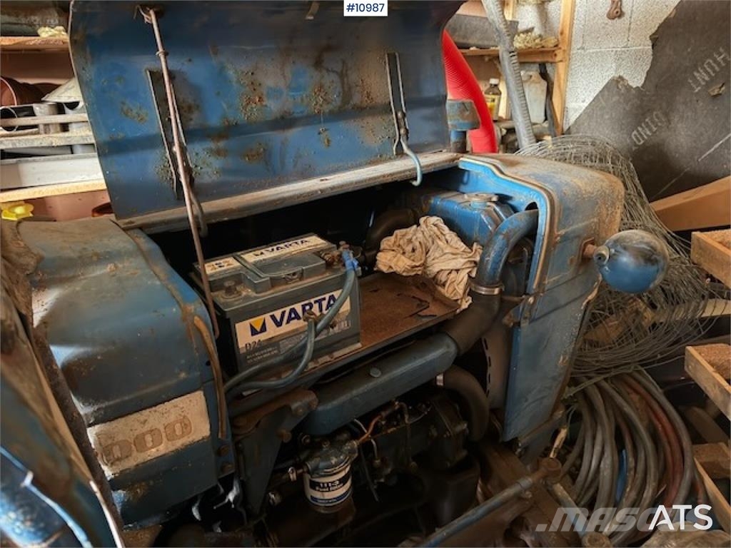 Ford 2000 Tractors