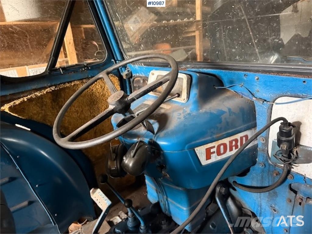 Ford 2000 Tractors