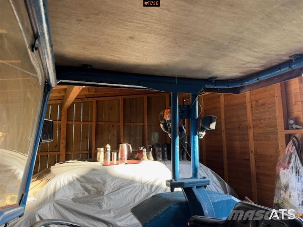 Ford 2000 2x4 traktor rep objekt Traktorer