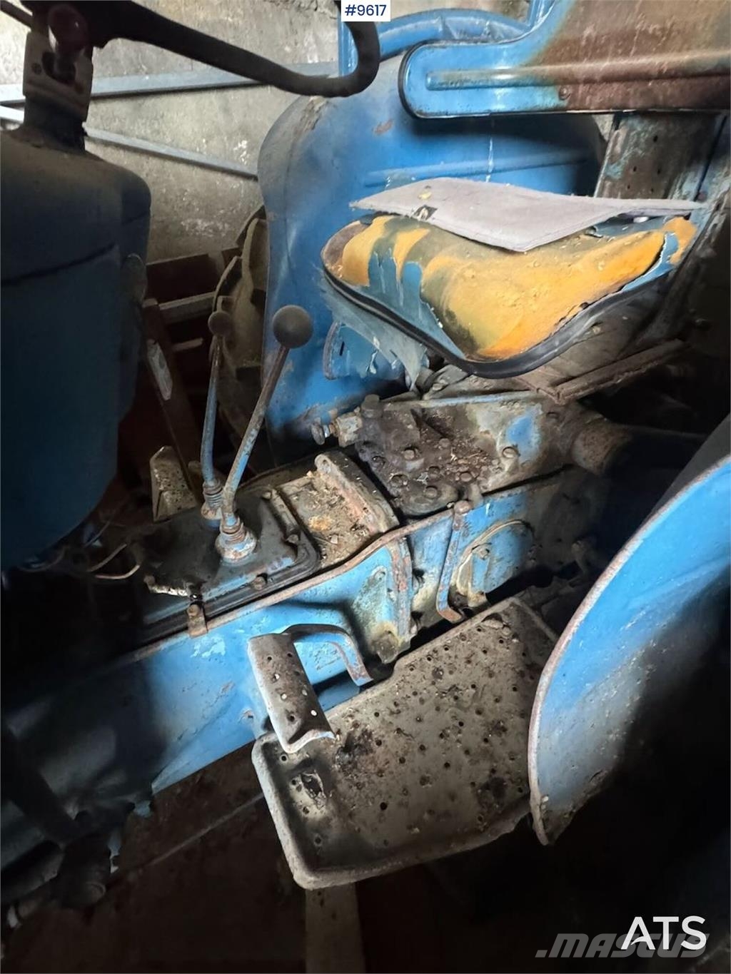 Ford 3000 الجرارات